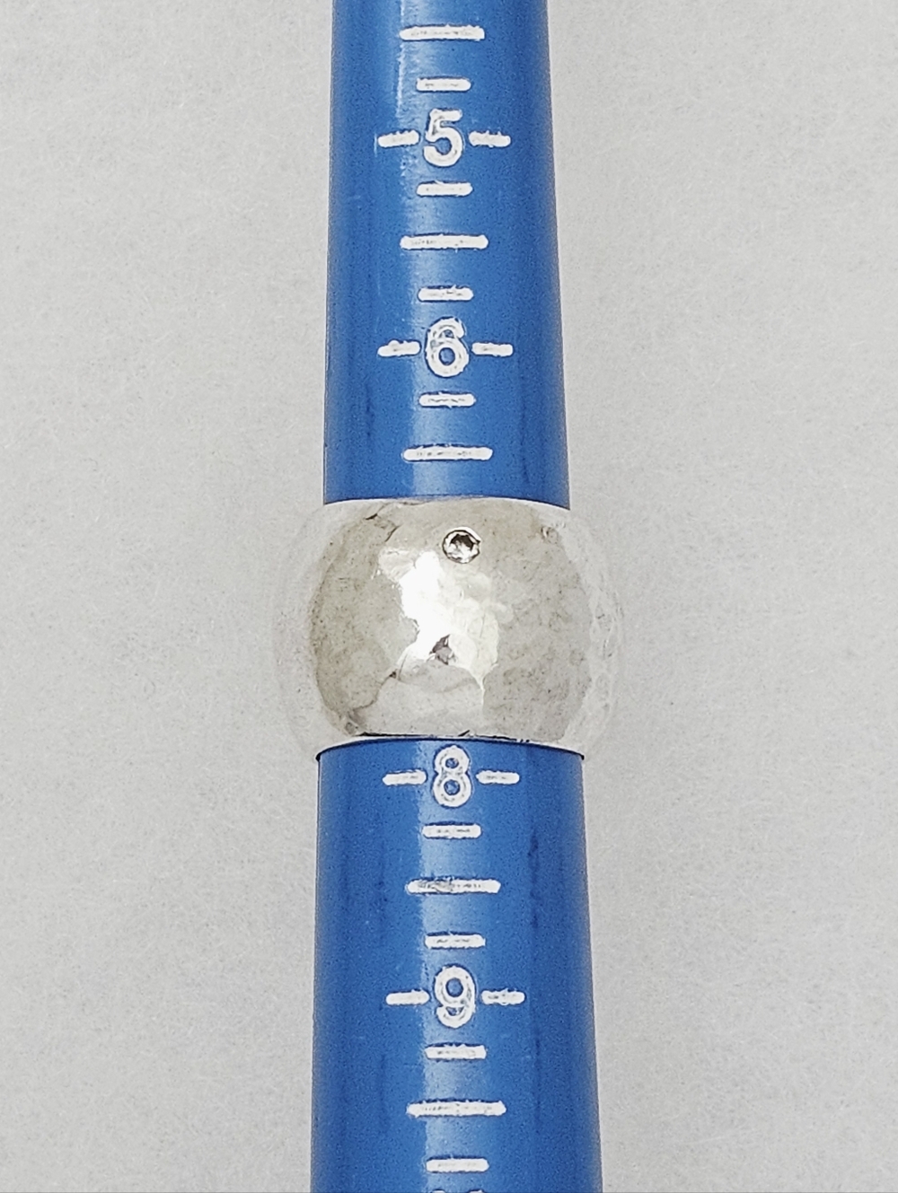 Silpada Sterling Silver CZ 'Bright Spot' Wide Band Cigar Ring Size 7.5 R2934 - Picture 13 of 14